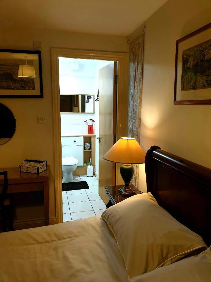 Central En-Suite Room Edimburgo Esterno foto